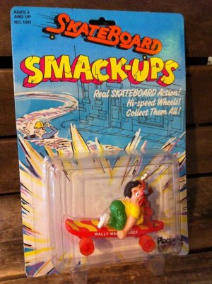 画像1: SKATE BOARD SMACK-UPS Wally Wall Banger