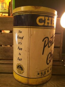 他の写真1: CHESTY POTATO CHIPS TIN CAN　ビンテージ　チェスティー　ポテトチップス　缶　ディスプレイ　アドバタイジング　企業キャラクター　企業物　アメリカ雑貨　ヴィンテージ　60年代　vintage