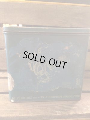 プレッツェルの企業物のビンテージ缶