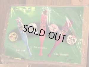 ビンテージのマッドボールバットとボールの袋入り