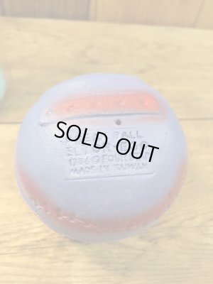 ビンテージのマッドボールバットとボールの袋入り