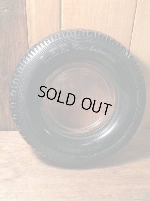 50〜60年代頃のタイヤモチーフのＬＥＥ(リー)灰皿