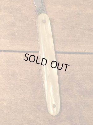 50年代頃の持ち手にシェルが使用されているビンテージポケットナイフ