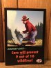 アメリカの森林火災撲滅キャンペーンのPRキャラクター、スモーキーベアのポストカード