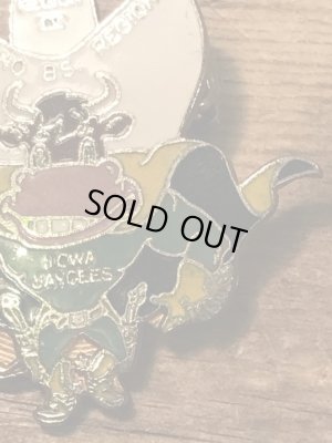 70〜80年代頃のスーベニア物のヴィンテージピンバッチ