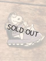 Snoopy Vintage Pin Backs　ビンテージ　スヌーピー　ピンバッジ　スノーモービル　メタル製　70年代　80年代　ヴィンテージ