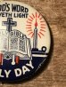 30年代頃のRALLY DAYのヴィンテージ缶バッチ