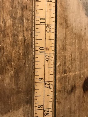 企業物の木製のビンテージルーラー