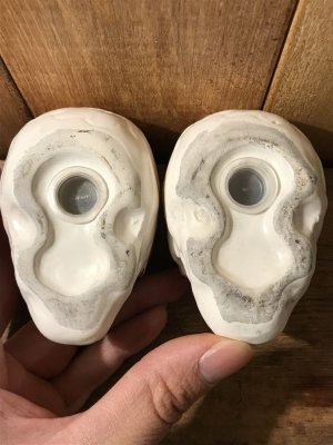 陶器製のスカルのヴィンテージソルト&ペッパー
