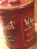 40〜50年代頃のVelvetのビンテージタバコ缶