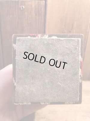 70年代頃のレッドデビルのヴィンテージメッセージドール