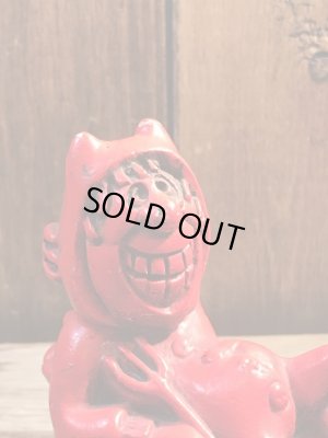 70年代頃のレッドデビルのビンテージメッセージドール