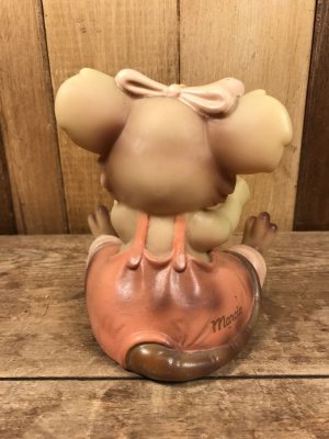 ブリンキービルのキャラクター「マーシア」のビンテージビニールフィギュア