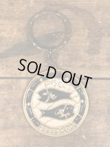 Constellation “Pisces” Stained Glass Keychain　星座　ビンテージ　キーホルダー　うお座　70年代