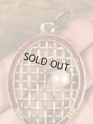 テニスラケットのエナメル加工のビンテージキーホルダー