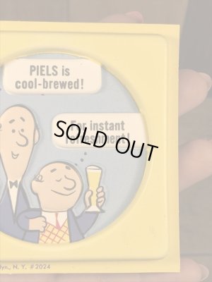 企業キャラクターのPiels Beer「Bert & Harry」のヴィンテージコースター
