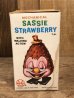 Marx社製のSassie Strawberryのヴィンテージトコトコ人形