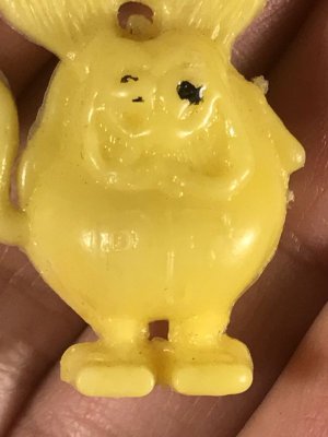 ガムボールマシンのガチャガチャで入っていたラットフィンクの60年代ビンテージチャームフィギュア