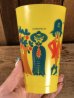 マクドナルドのビッグマックポリスなどが描かれている70’sヴィンテージプラカップ