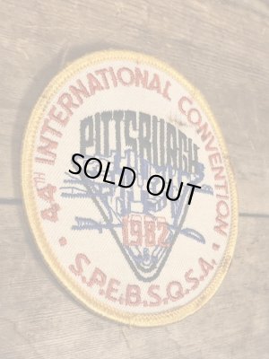 アメリカペンシルベニア州PittsburghのInternational Conventionの80’sヴィンテージ刺繡パッチ