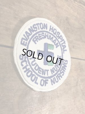 アメリカのカレッジ物の〜70年代ビンテージ刺繡ワッペン