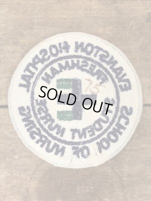 アメリカのカレッジ物(看護学校)の〜70’sヴィンテージ刺繡パッチ