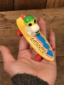 他の写真3: Aviva Snoopy Flying Ace Skateboard Toy　スヌーピー　ビンテージ　スケボー　フライングエース　70〜80年代