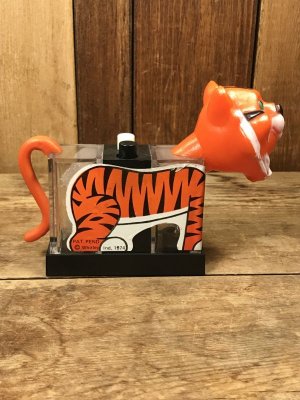 Whirley Industries社製のタイガーの70’sヴィンテージソルト&ペッパー