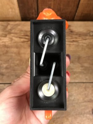 Whirley Industries社製のタイガーの70’sヴィンテージソルト&ペッパー