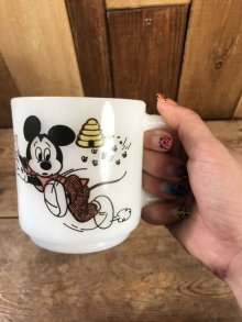 他の写真3: Libbey Mickey Mouse Club Milk Glass Mug　ミッキーマウスクラブ　ビンテージ　マグカップ　ミルクグラス　60年代〜