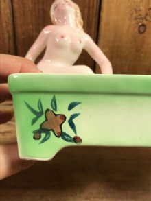 他の写真1: Nude Girl Bathtub Ceramic Ashtray　ヌード　ビンテージ　アシュトレイ　灰皿　JAPAN　50年代