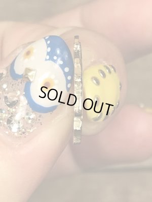 ルーニーテューンズのバッグスバニーの70〜80年代ビンテージメタルチャーム