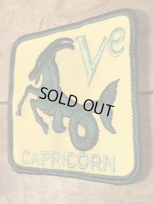Capricorn(やぎ座)が描かれた70’sヴィンテージ刺繡パッチ