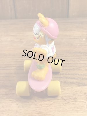 ガーフィールドがスケートボードに乗った80’sヴィンテージPVCフィギュア