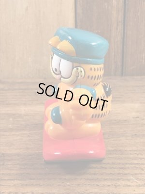 ガーフィールドがスケートボードをしている90’sヴィンテージトイ