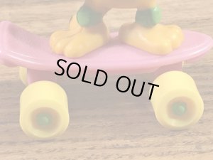 ガーフィールドがスケートボードに乗った80’sヴィンテージPVCフィギュア