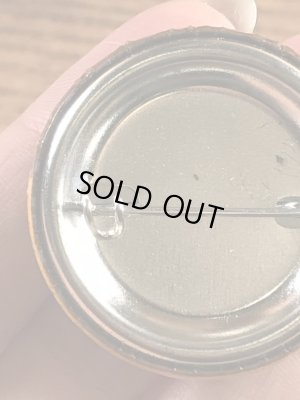 アドバタイジングキャラクターのスモーキーベアの80年代〜ビンテージ缶バッジ