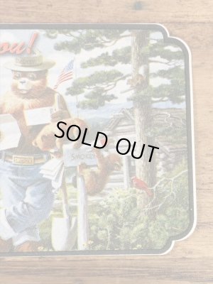 アドバタイジングキャラクターのスモーキーベアの90年代〜ビンテージステッカー