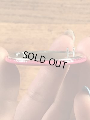 ガーフィールドの金属製のヴィンテージ缶バッチ