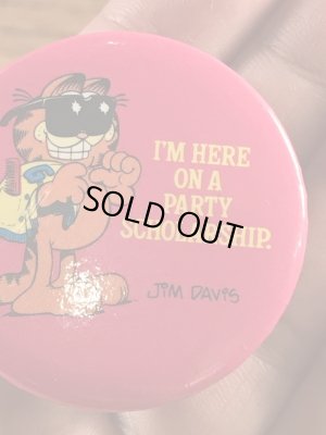 ガーフィールドの金属製のビンテージ缶バッジ