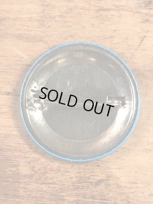 ガーフィールドの金属製のヴィンテージ缶バッチ