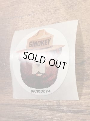 アドバタイジングキャラクターのスモーキーベアの90年代〜ビンテージステッカー