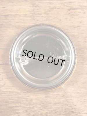 企業キャラクターのスモーキーベアの80’s〜ヴィンテージ缶バッチ