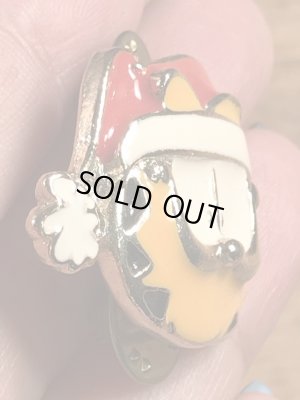 Paws社製のガーフィールドの90年代ビンテージピンバッジ