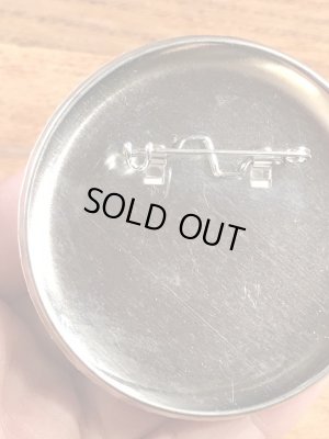 アドバタイジングキャラクターのスモーキーベアの80年代〜ビンテージ缶バッジ