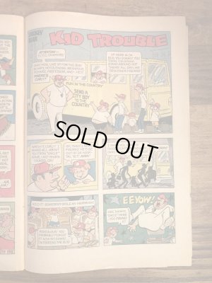 アドバタイジングキャラクターのスモーキーザベアの70年代ビンテージコミックブック