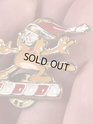 Paws社製のガーフィールドの90年代ビンテージピンバッジ