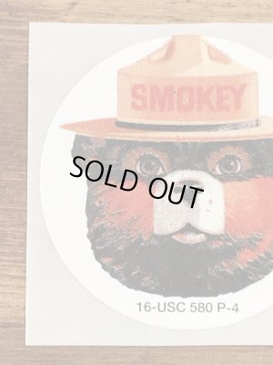 企業キャラクターのスモーキーベアの90’s〜ヴィンテージシール