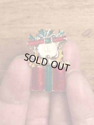 Paws社製のガーフィールドの90年代ビンテージピンバッジ