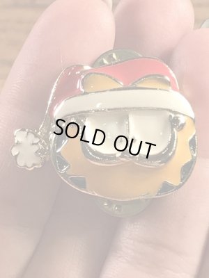 Paws社製のガーフィールドの90年代ビンテージピンバッジ